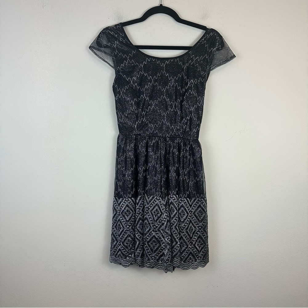 Anthropologie Pins and Needles | Black and Gray Shimmery Lace Dress Size 0